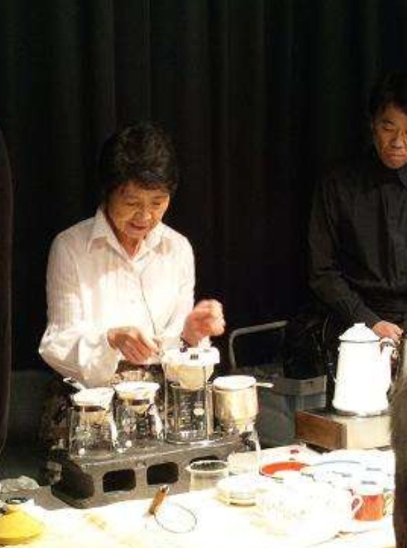 桜井美佐子氏（田町：ダフニ）