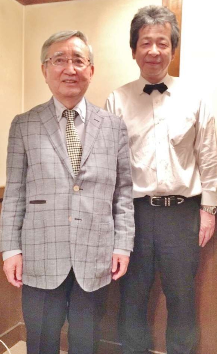 岡希太郎氏(左）と私