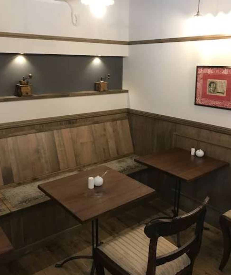 ＺＩ：ＺＯ店内